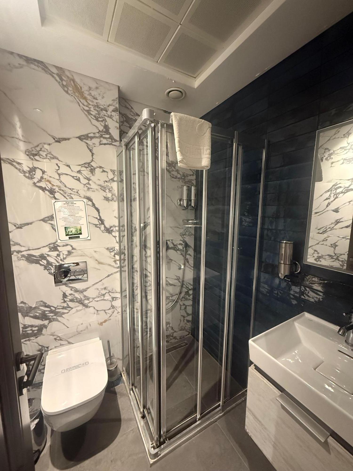 Plat Inn Hotel Taksim Стамбул Экстерьер фото